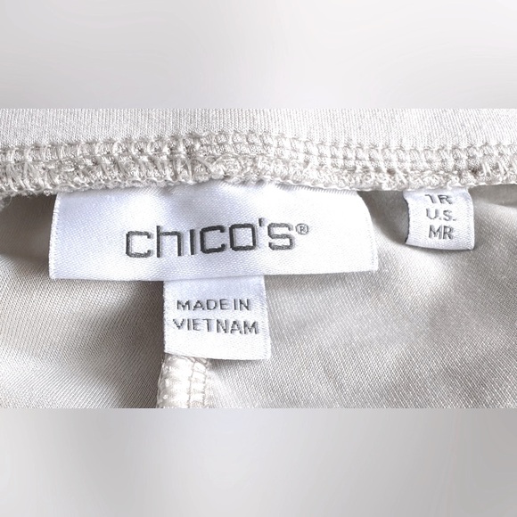 Chico’s Zenergy® Caviar Bead Scuba Joggers - Picture 11 of 16